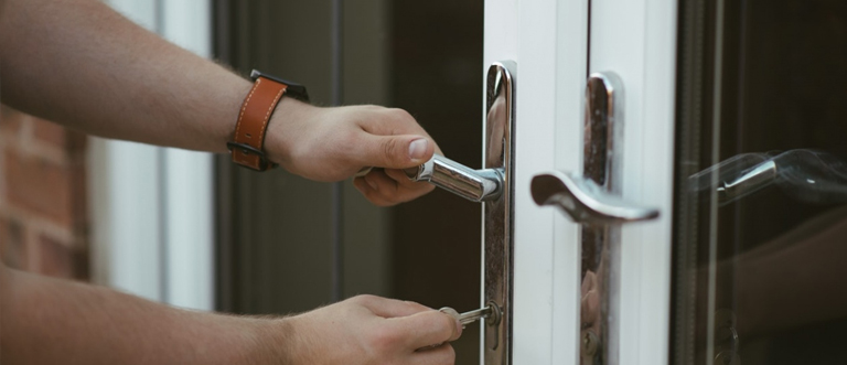 24 hour key locksmith Monrovia